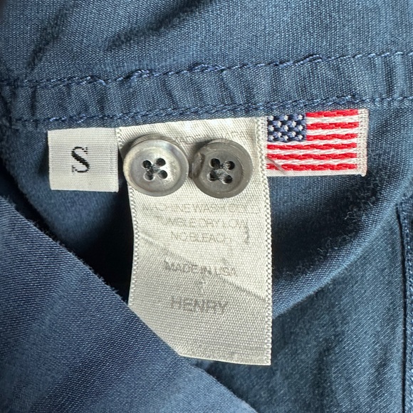 Unis “Henry” Button Down Pocket Shirt - Made in USA
Early 2000s - Picture 5 of 7